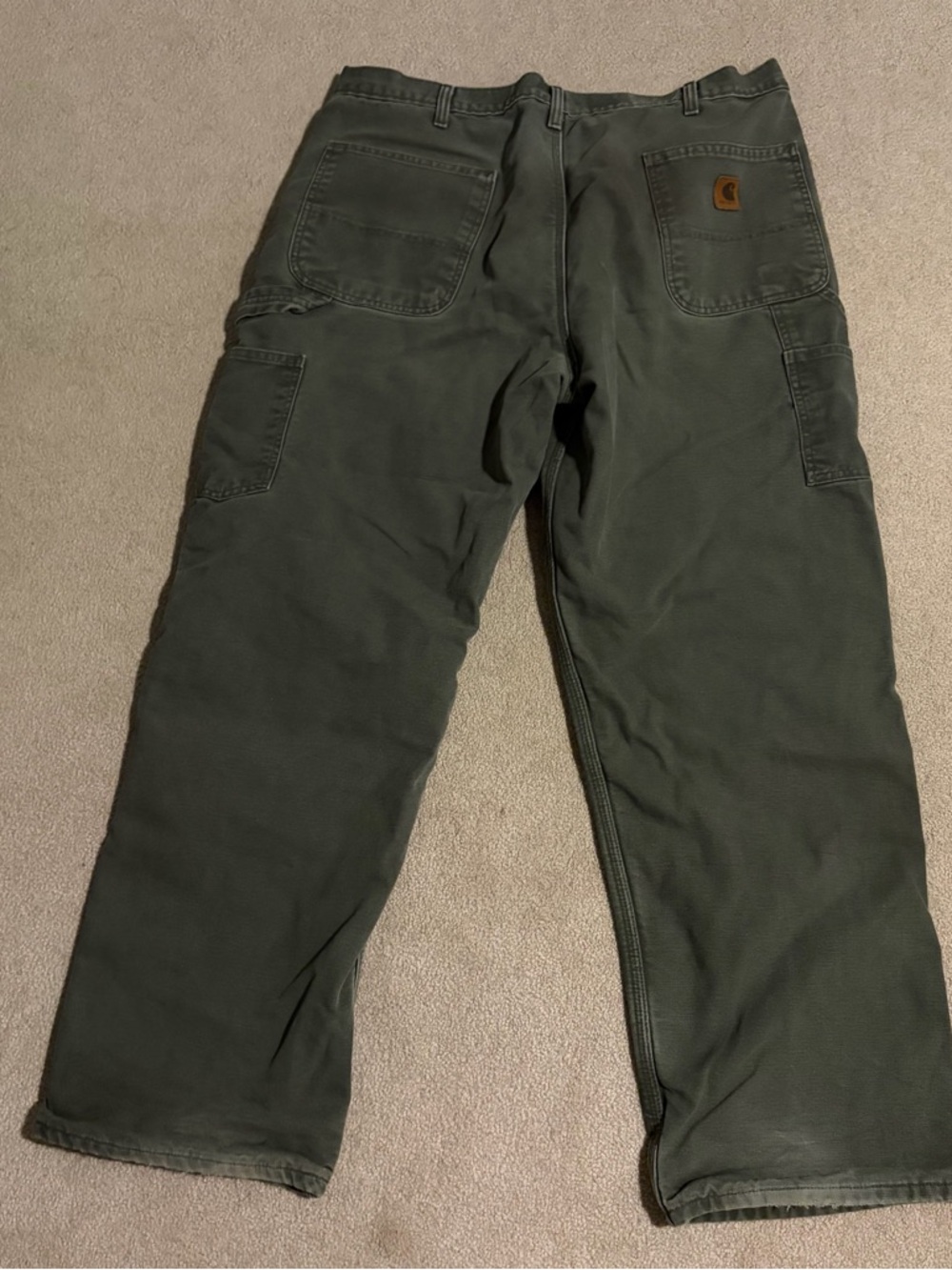 Carhartt green men’s work pants size 38 x 32